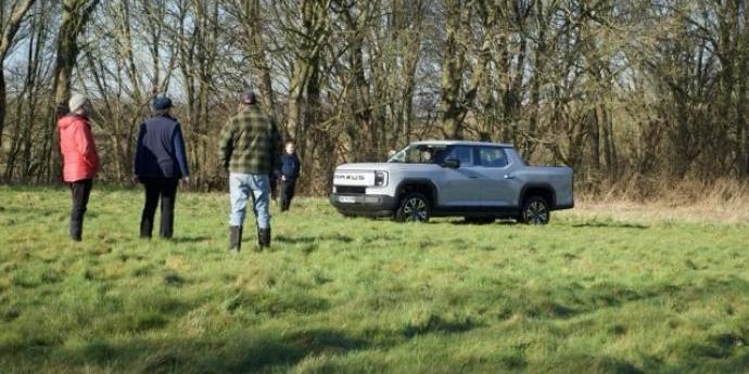 MAXUS eTerron 9 Review: The Electric Pickup Truck That’s Changing the Game